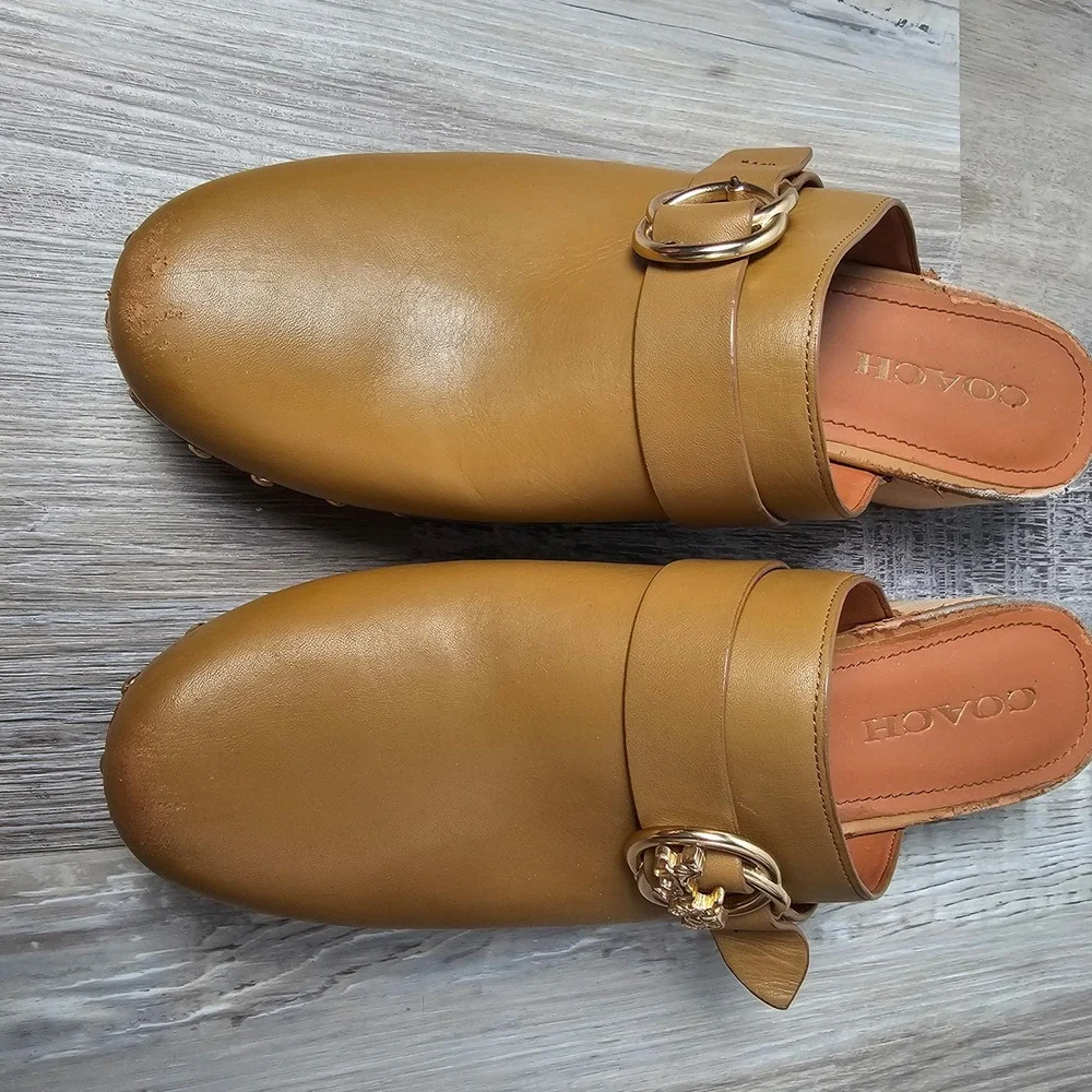 Coach Freya Womens 9.5B Clogs Tan Leather Studded G5158 Boho Retro Mules